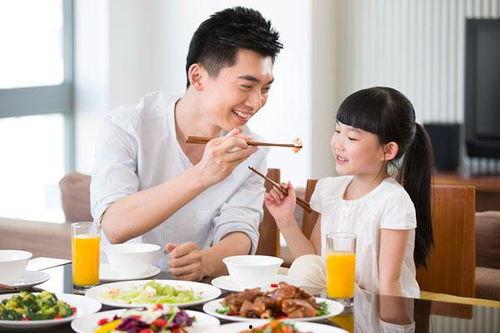 父母送菜给子女热门话题,传递关爱，温暖家庭时光