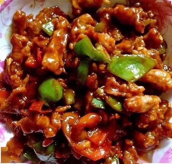 热门话题饭菜不好吃,饭菜不好吃，谁之过？
