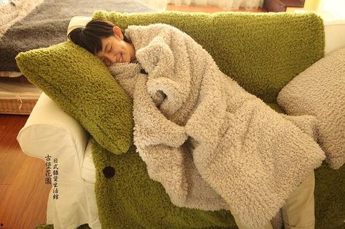 冬季睡衣热门话题短句,温暖时尚，舒适一“衣”冬